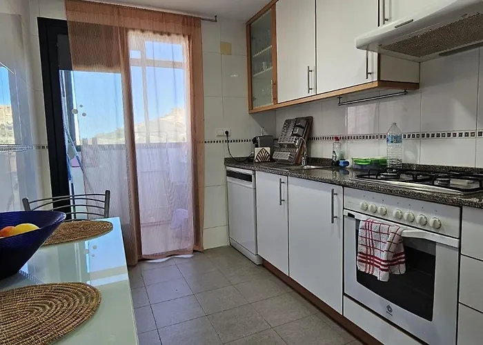 Beautiful Penthouse With Terrace And Views אליקאנטה