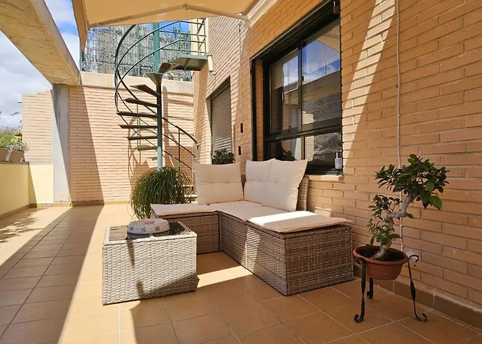 דירה Beautiful Penthouse With Terrace And Views *